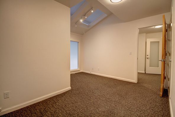 Suite 307